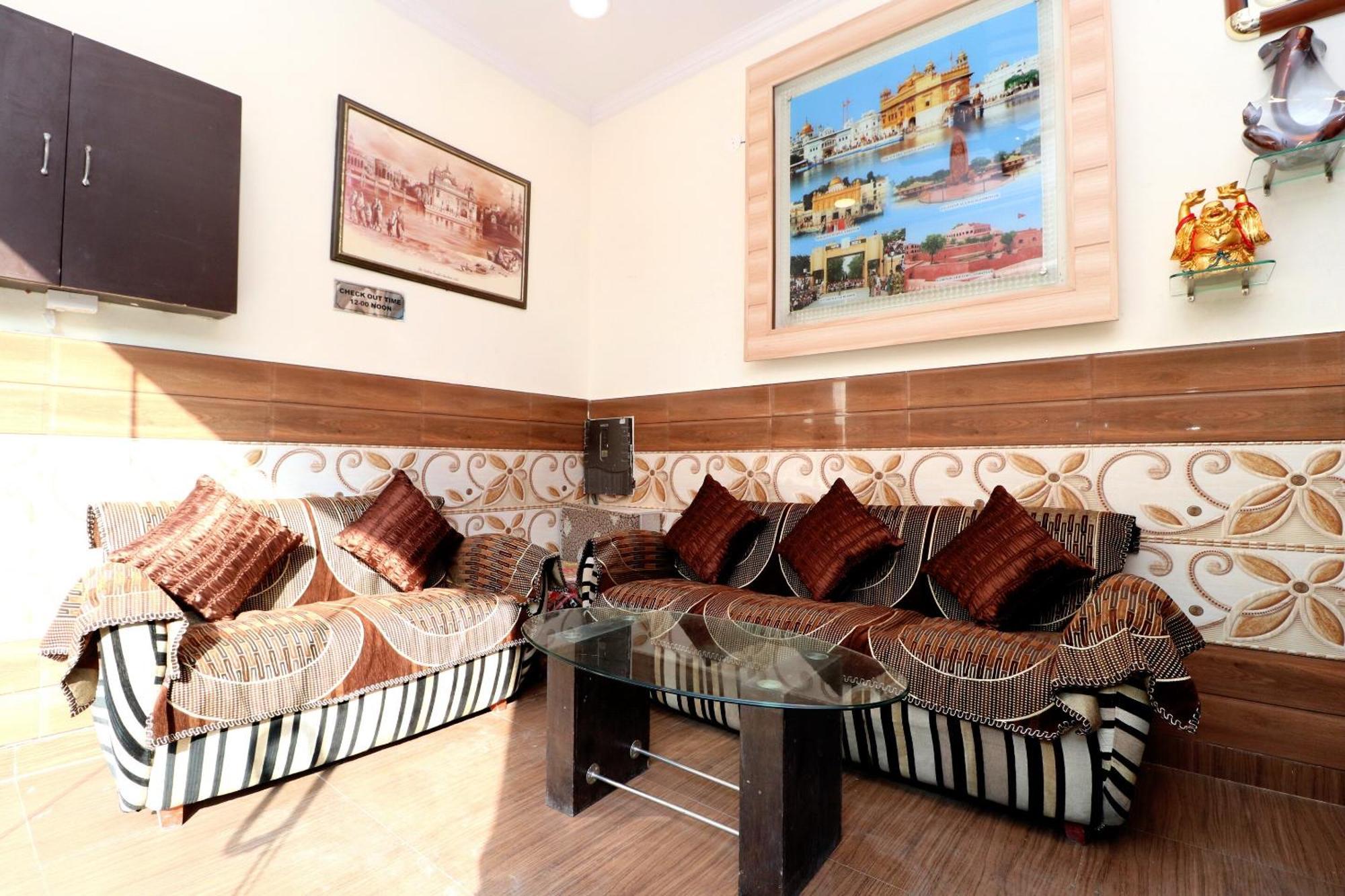 Hotel O Mall Residency Amritsar Buitenkant foto